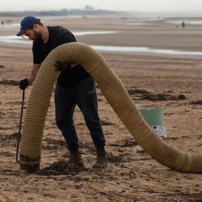 Camber Sands bio bead clean up with Joshua Beech from Nurdle